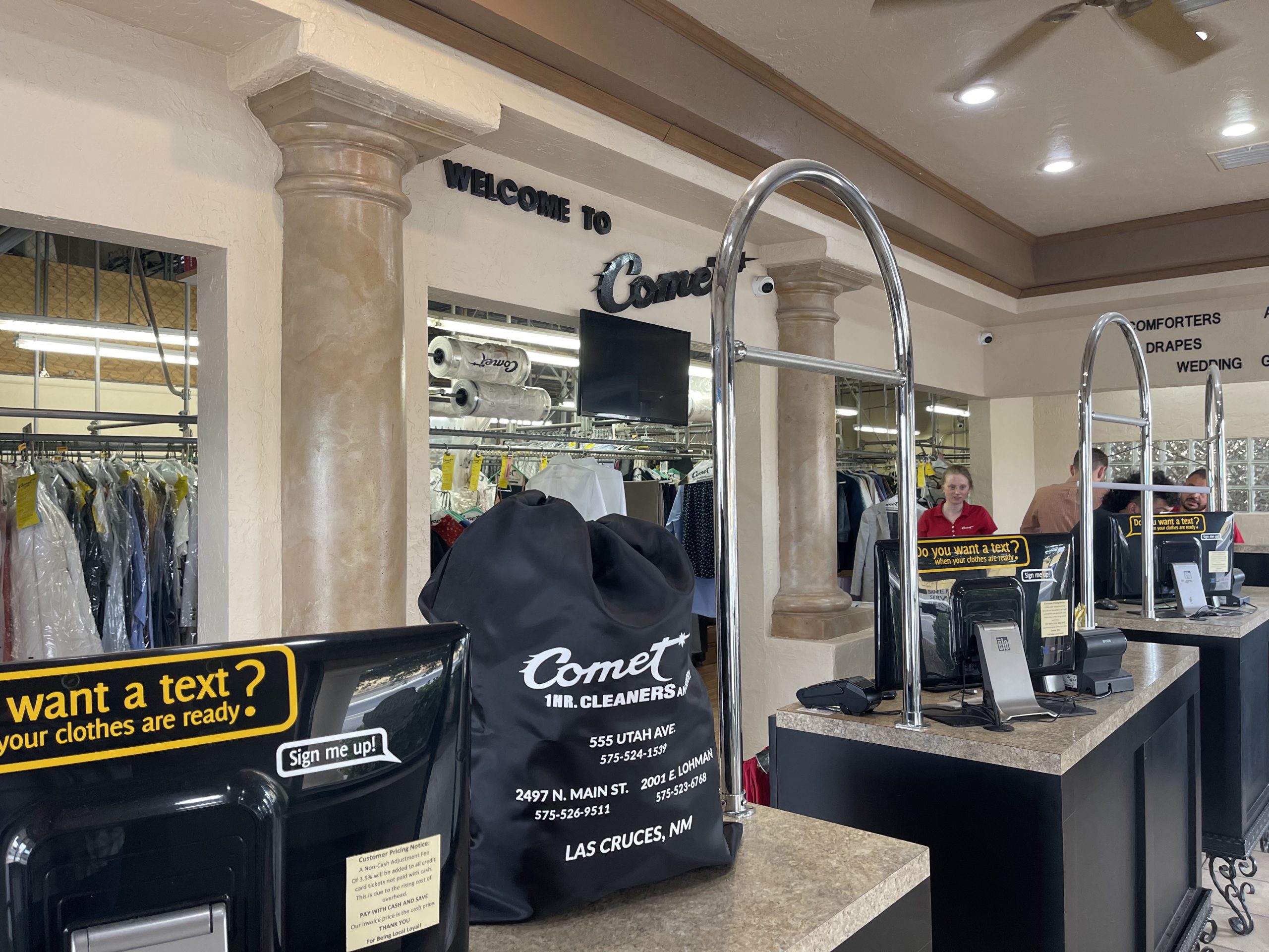 Comet Cleaners